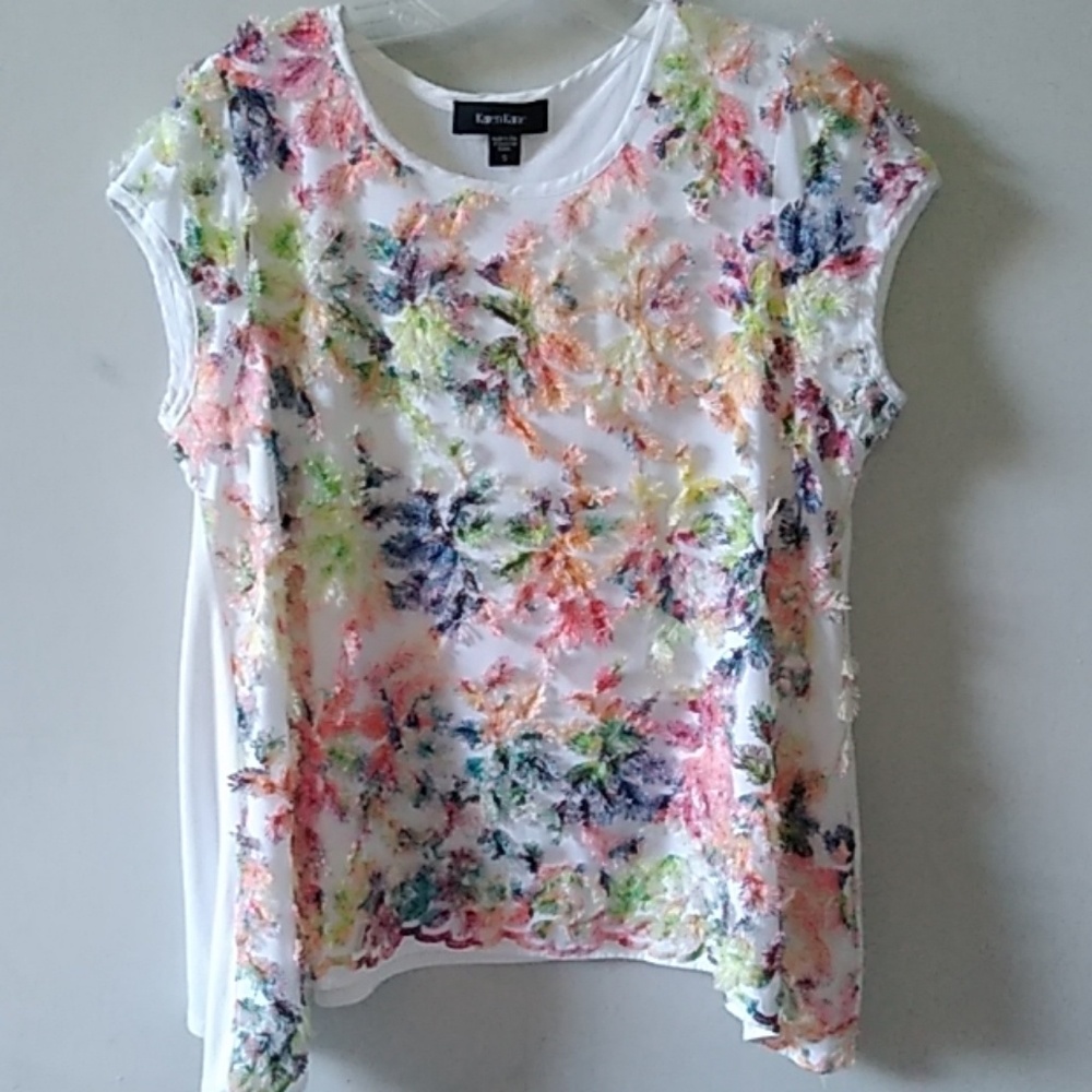 Karen Kane summer embroidered top size S
